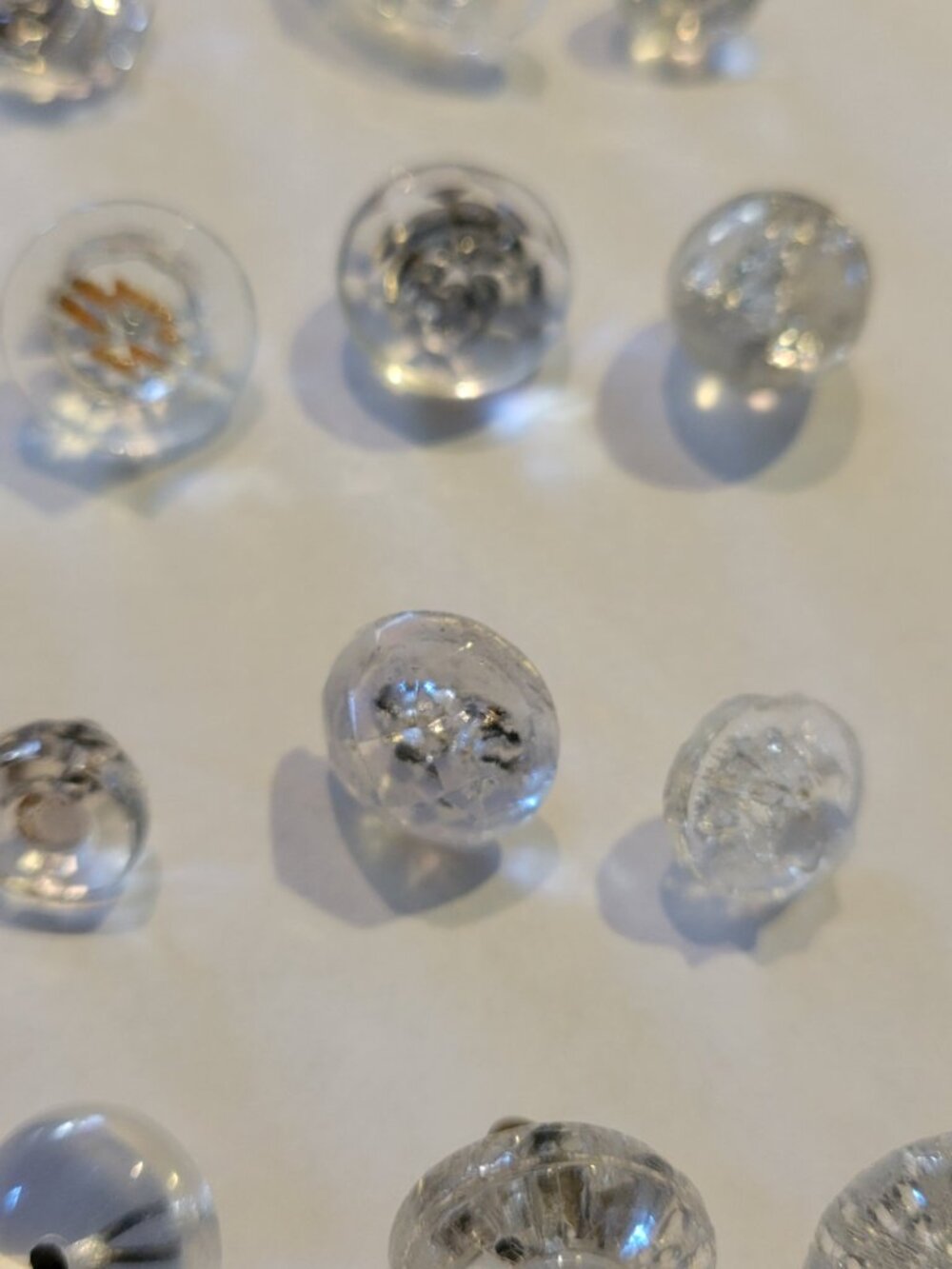 Lot of Clear Glass Shanked Vintage Buttons - Picture 4 of 16